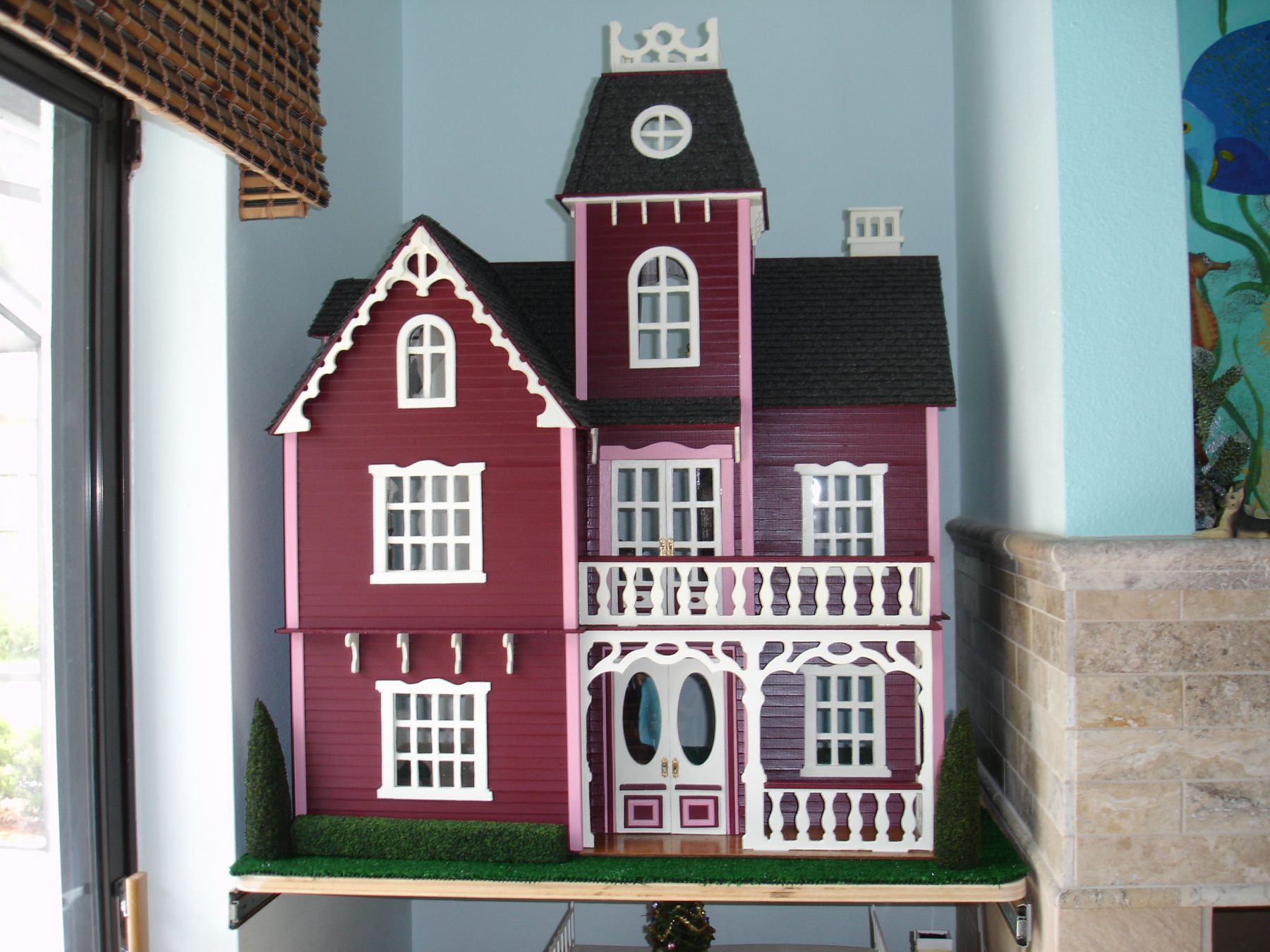 custom made doll houses